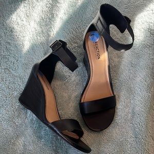 Reaction Kenneth Cole wedges